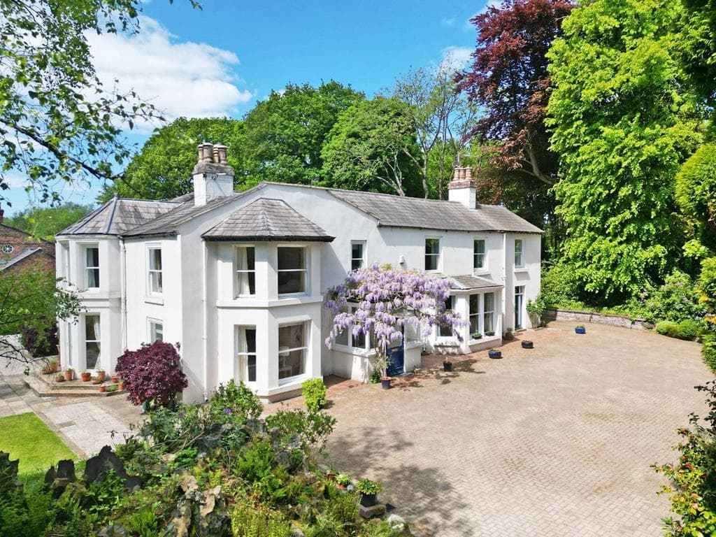 Knowsley Lane, Knowsley, L34 - Image 1