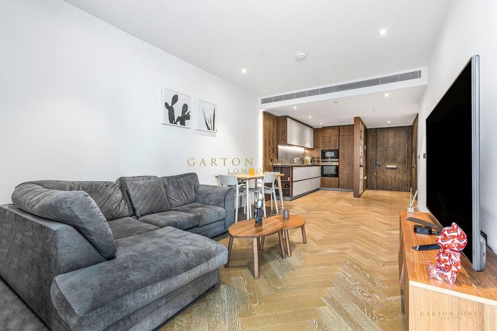 Pearce House, 8 Circus Road West, London, SW11 - Image 3