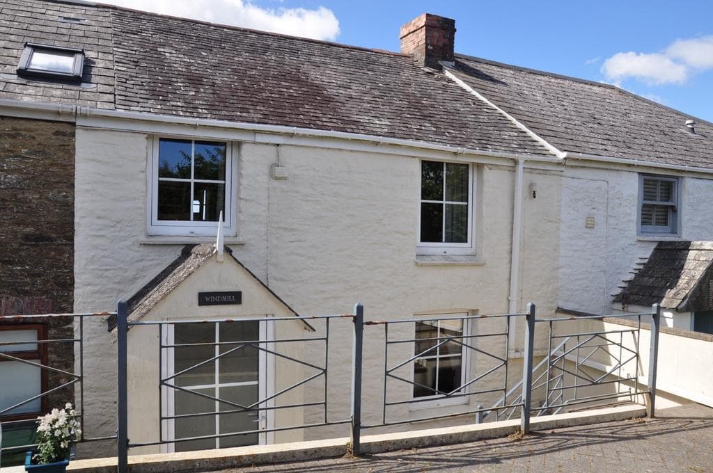 St Just in Roseland, near St Mawes - Image 1