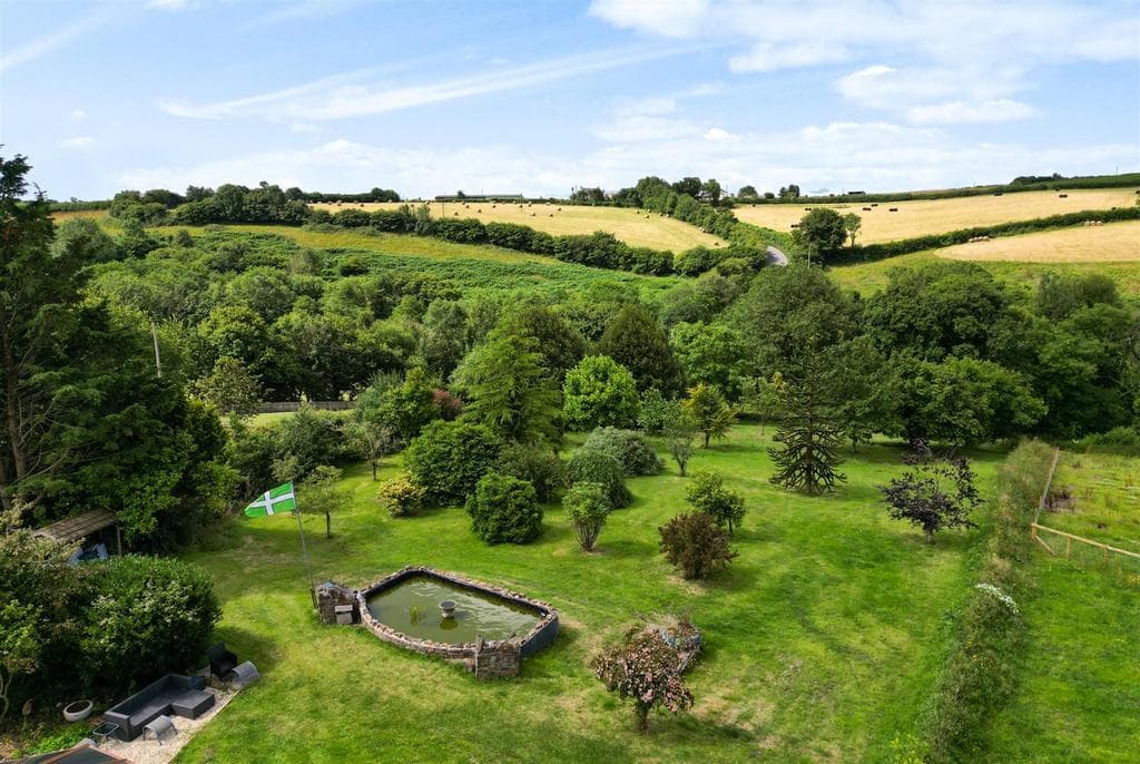 Atherington, Umberleigh - Image 2