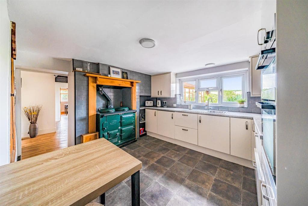 Atherington, Umberleigh - Image 4