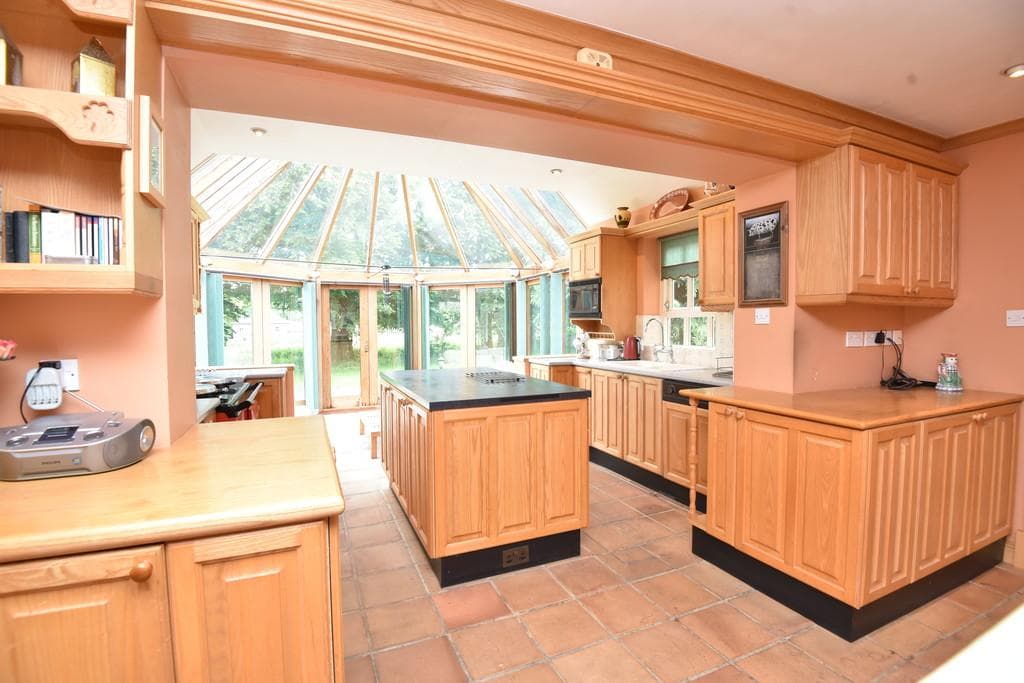 Follifoot Lane, Spofforth, Harrogate - Image 4