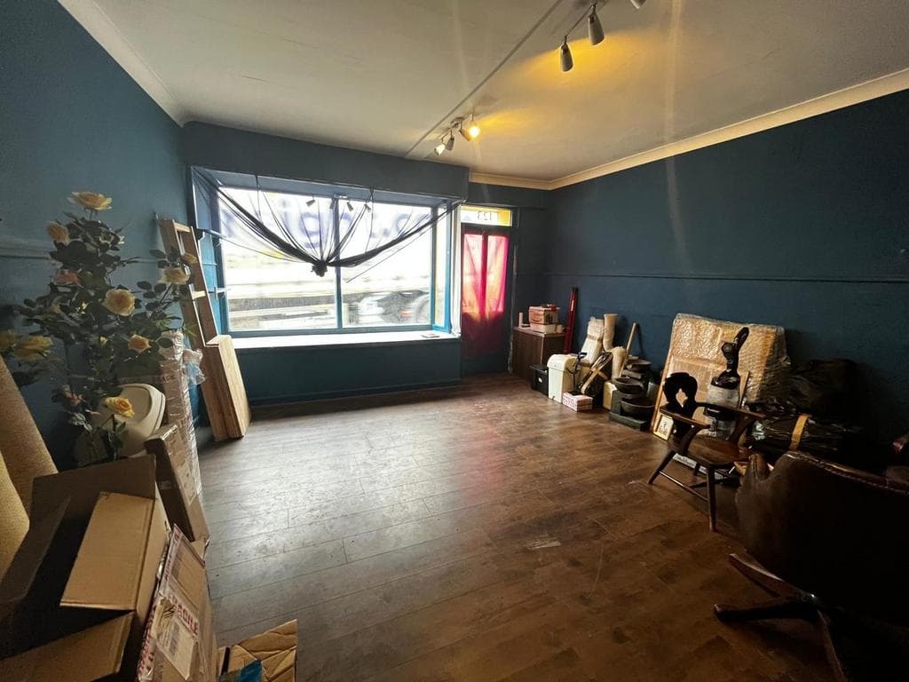 Rhosmaen Street, Llandeilo, SA19 - Image 4