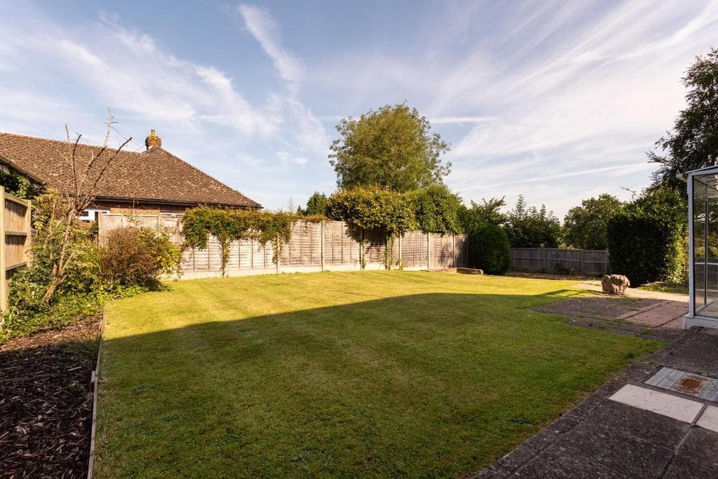Mill Drive, Henfield - Image 3
