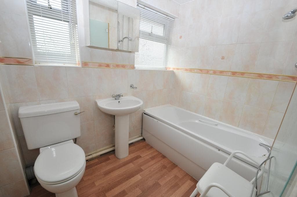 Charlton Road, Bristol BS31 - Image 3