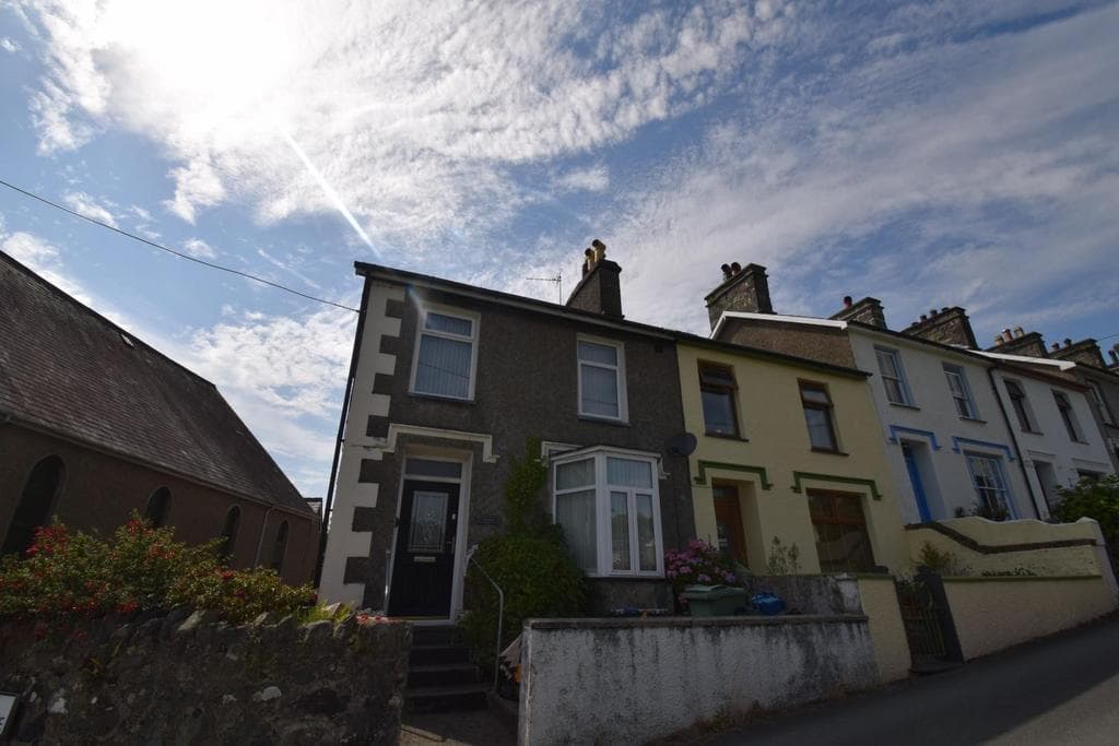 Salem Terrace, Criccieth - Image 1