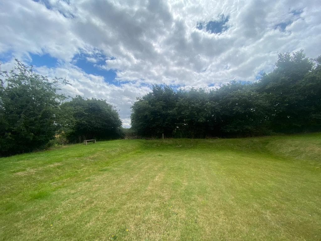 Wareside SG12 - Image 4