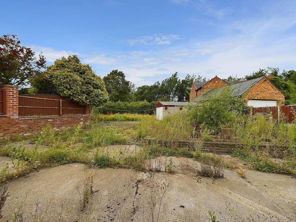Bretton Lane, Bretton, CH4 - Image 4