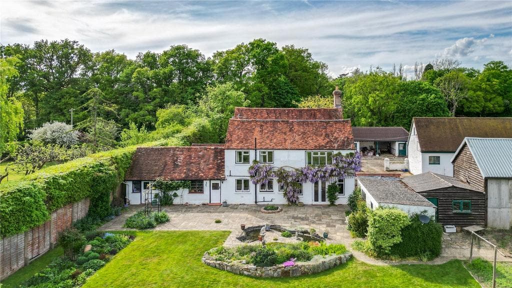 Partridge Lane, Newdigate - Image 1