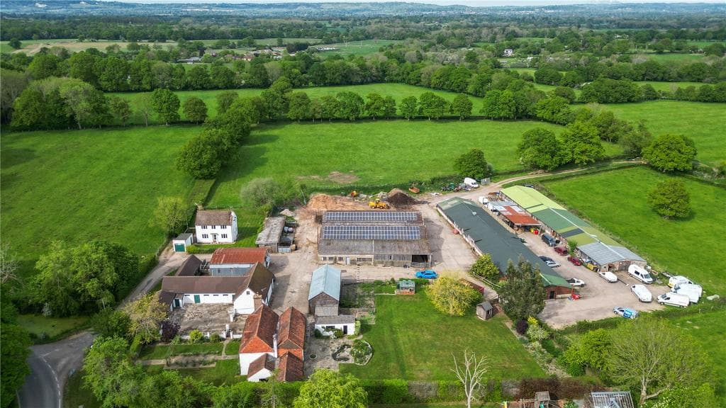 Partridge Lane, Newdigate - Image 5