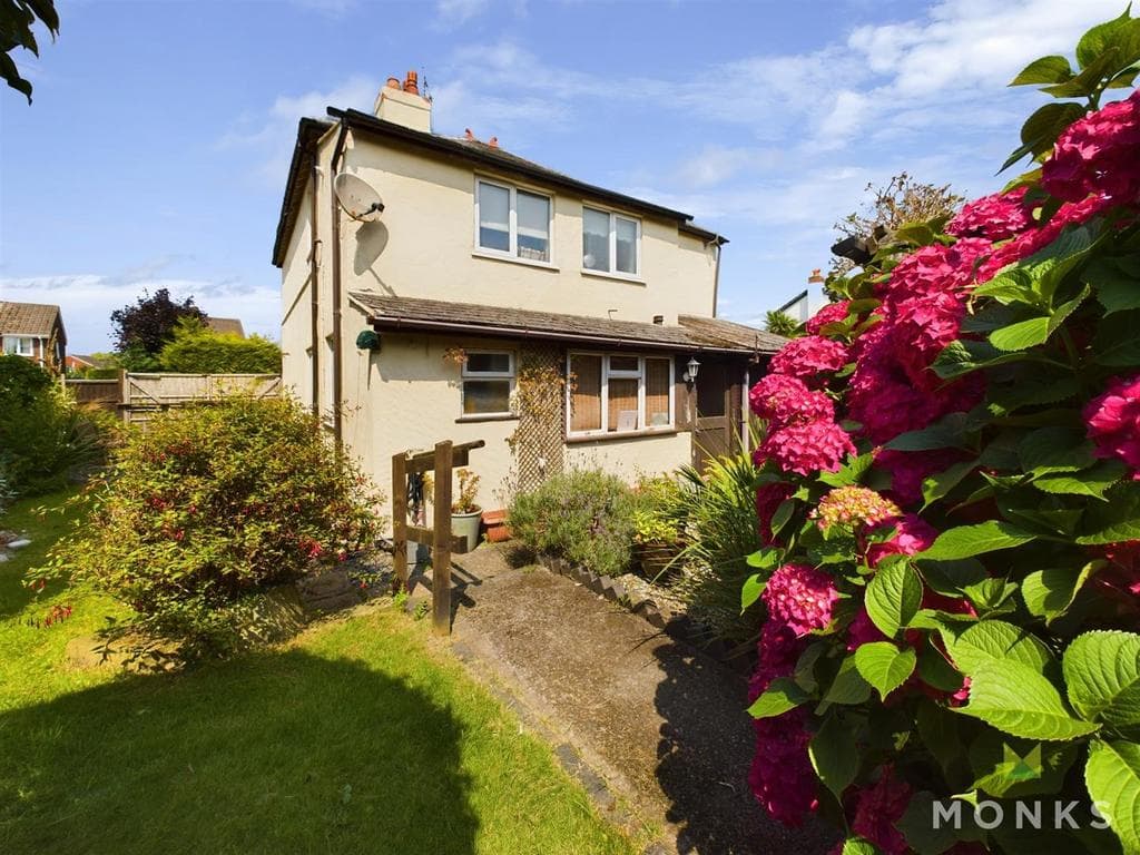 Ellesmere Road, St. Martins, Oswestry - Image 2