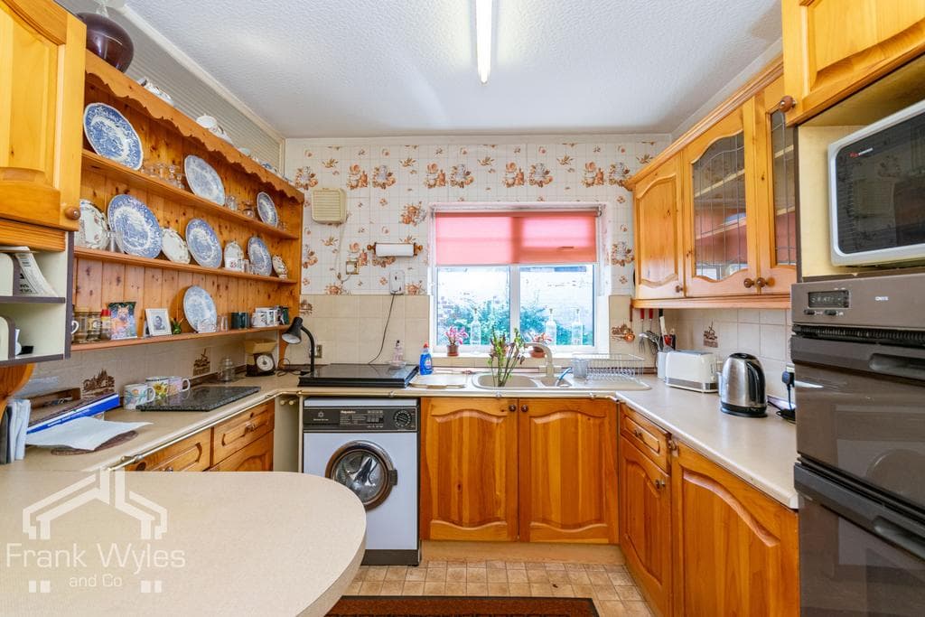 Norwood Road, Lytham St. Annes, FY8 2QN - Image 4