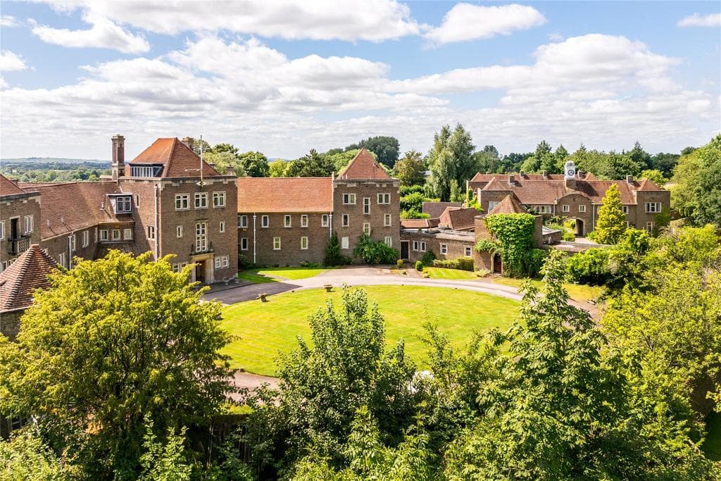 Little Horwood Manor, Little Horwood, Milton Keynes, Buckinghamshire, MK17 - Image 1