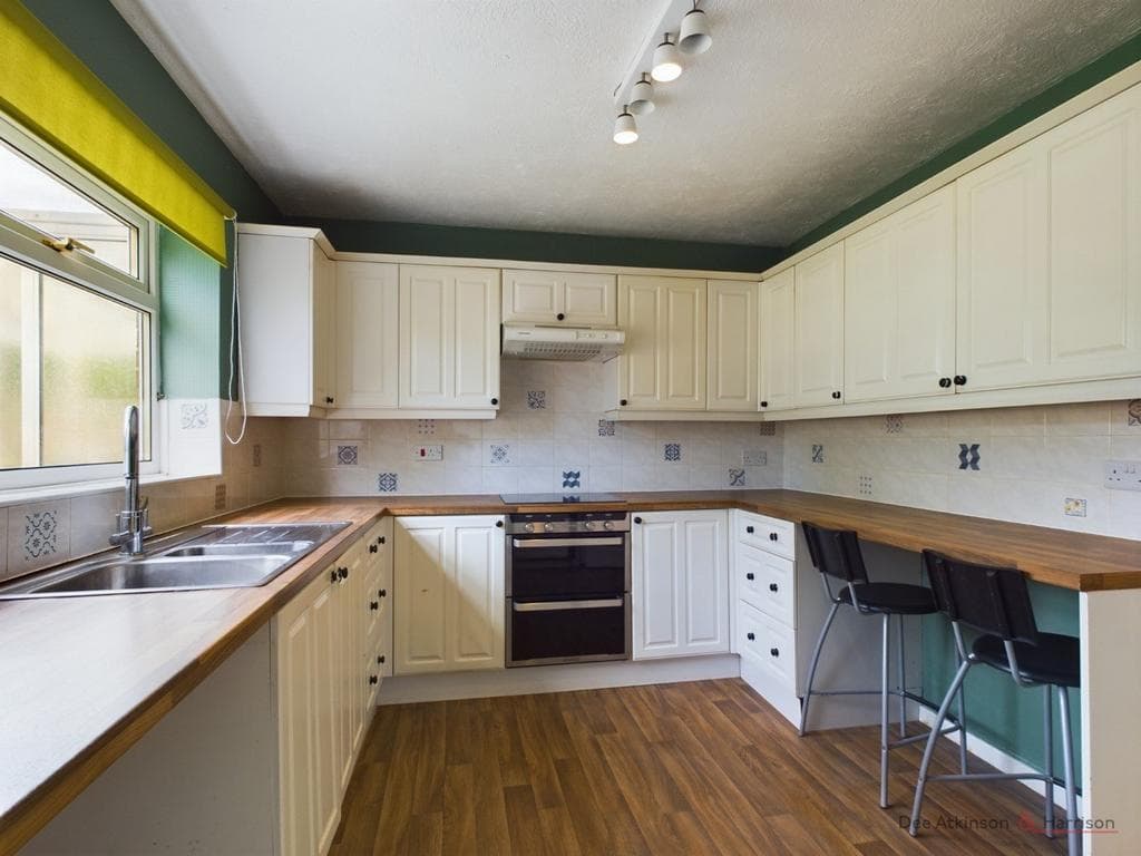 Laburnum Avenue, Hutton Cranswick, YO25 9QH - Image 3