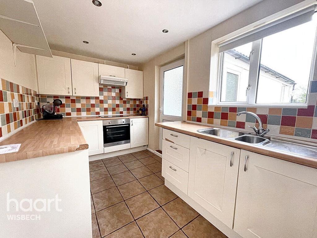 Churchill Road, Gorefield - Image 3
