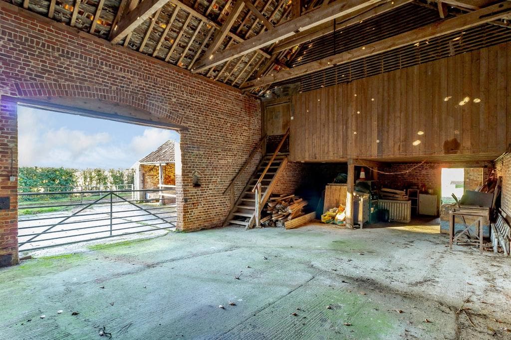Salle, Norwich, Norfolk, NR10 - Image 2