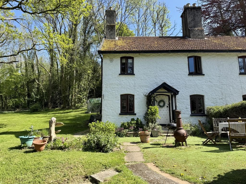 Winstow Cottages, Chudleigh, Newton Abbot - Image 1