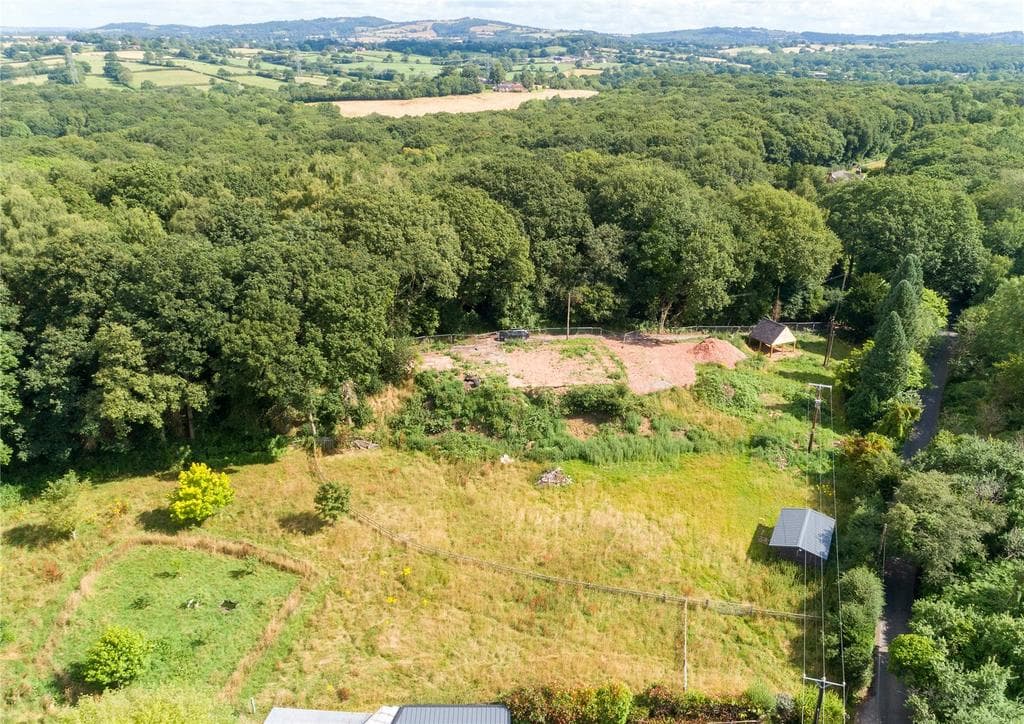 Woodcote Green, Bromsgrove B61, Worcestershire - Image 4
