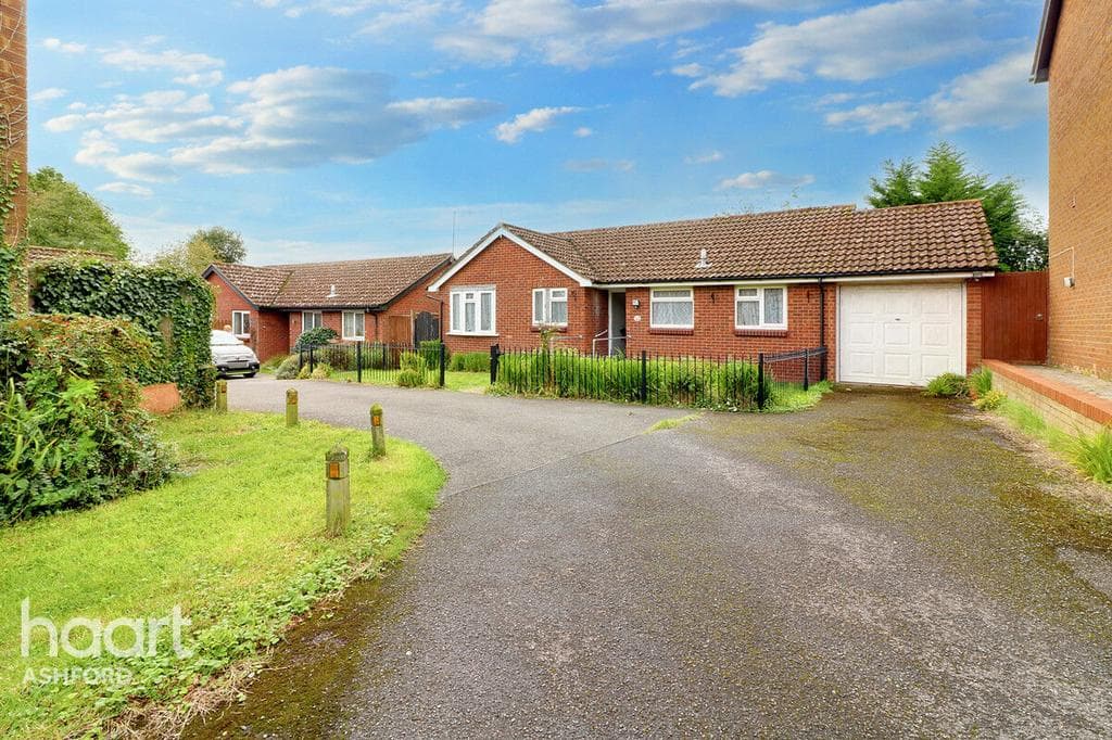 Broadhurst Drive, Ashford - Image 2