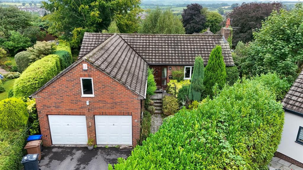 Friars Close, Cheadle - Image 2