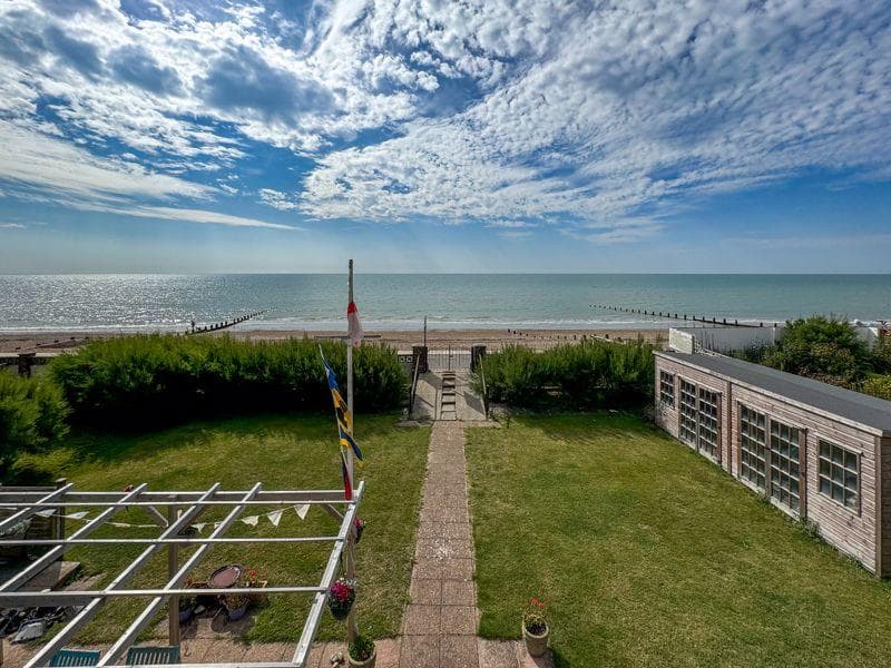 Davenport Road, Felpham Beach Front - Image 2