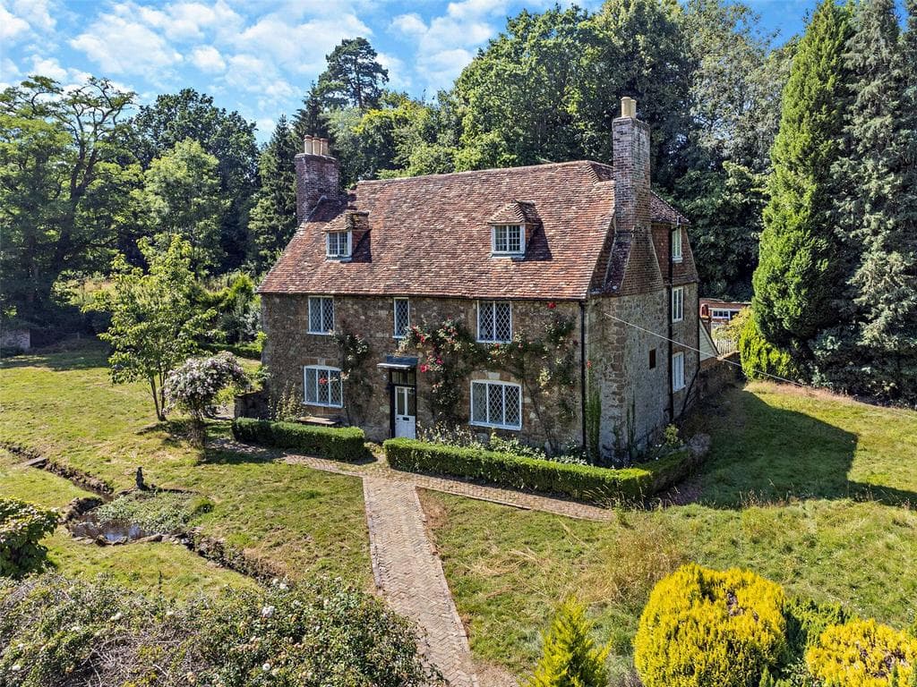 View property at Brittains Lane, Sevenoaks, Kent