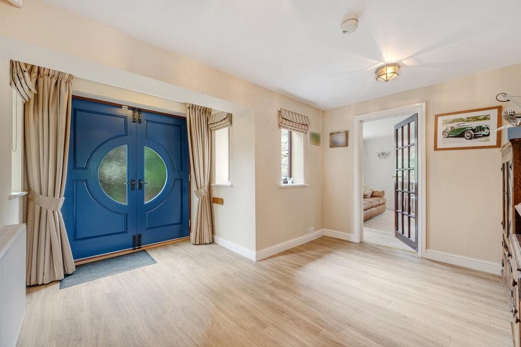 Shell Lane, Calverley, Pudsey, West Yorkshire, LS28 - Image 5
