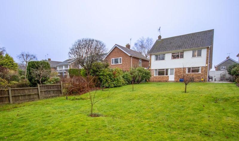Princes Way, Hutton, Brentwood CM13 - Image 2
