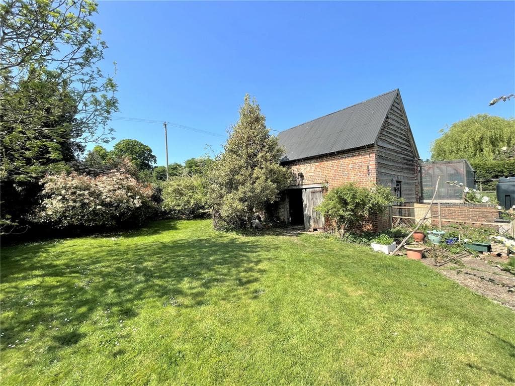 Whitsbury, Fordingbridge, Hampshire, SP6 - Image 2