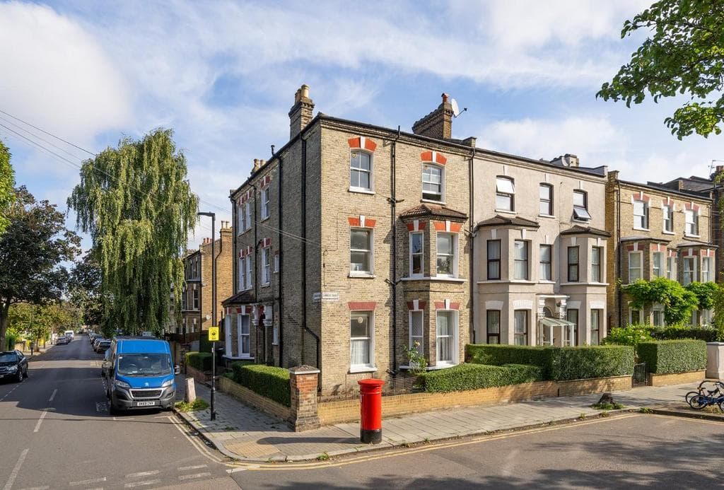 Bonham Road, SW2 - Image 1