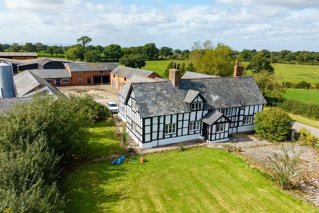 Tybroughton, Nr Whitchurch. - Image 1