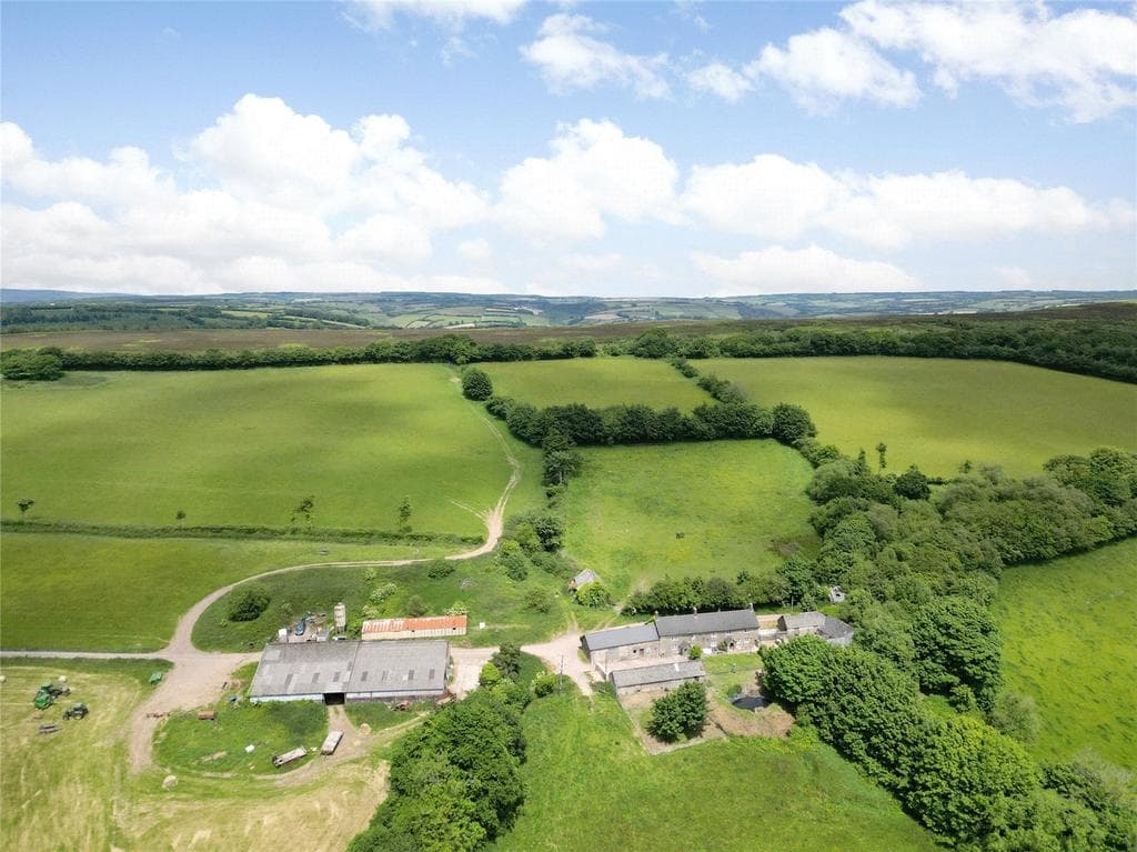 Skilgate, Taunton, Somerset, TA4 - Image 2