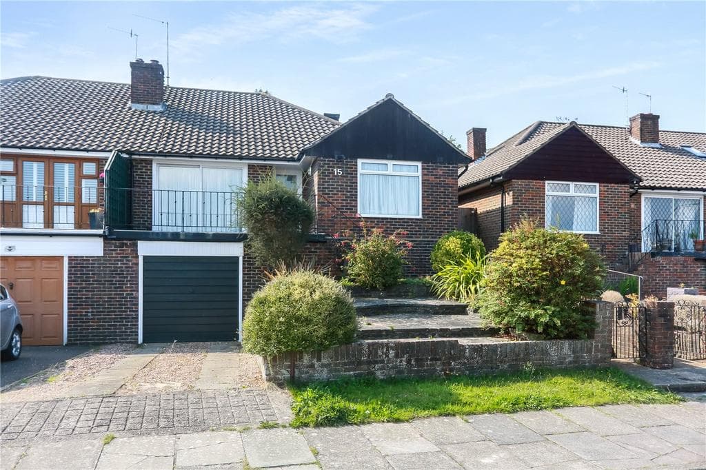Westdene Drive, Brighton, East Sussex, BN1 - Image 1