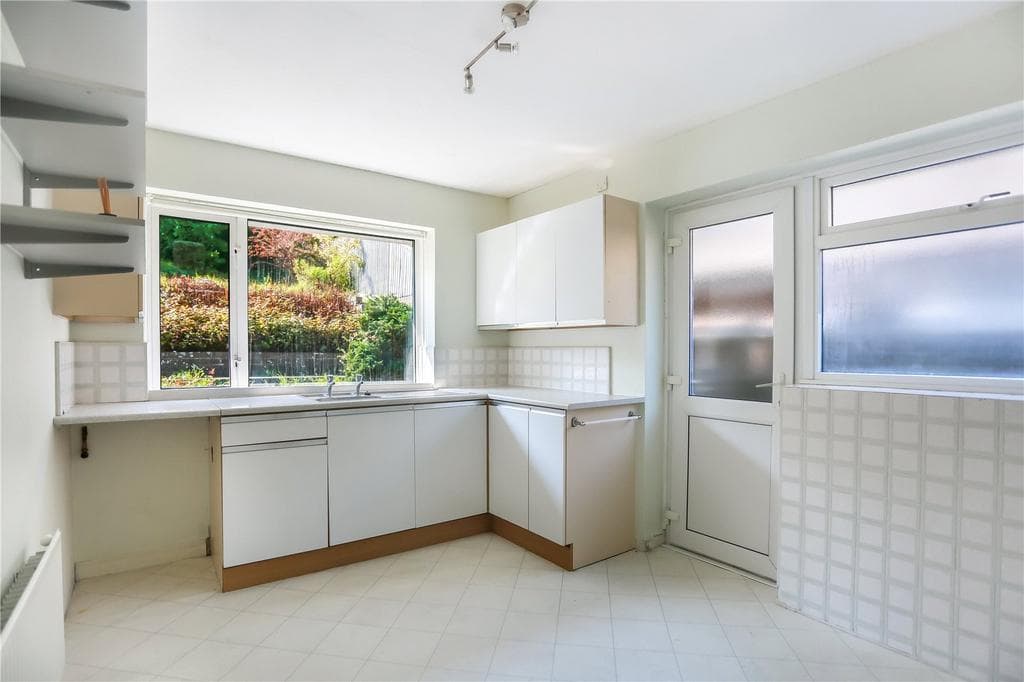 Westdene Drive, Brighton, East Sussex, BN1 - Image 4