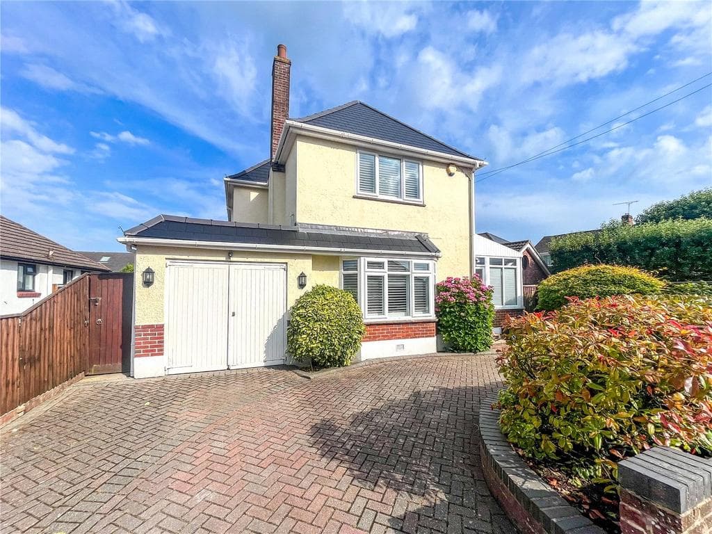 Wickfield Avenue, Christchurch, Dorset, BH23 - Image 1