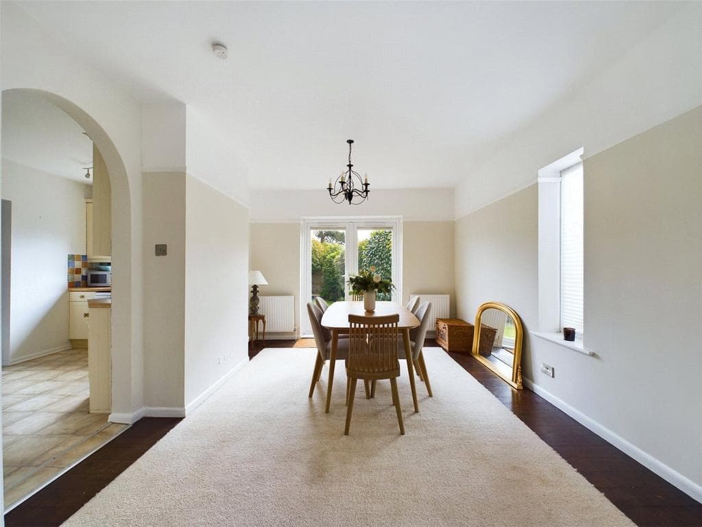 Wickfield Avenue, Christchurch, Dorset, BH23 - Image 5