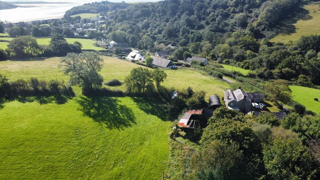 Carmarthen SA33 - Image 5