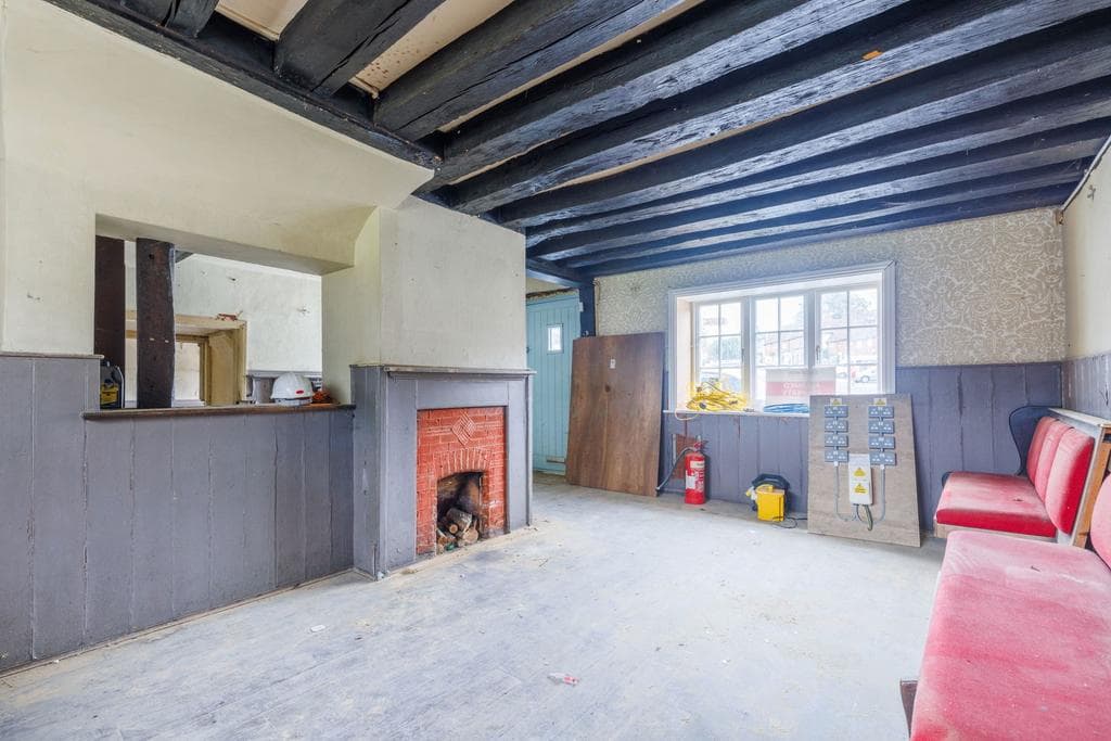 1 Outwood Lane, Bletchingley RH1 - Image 3