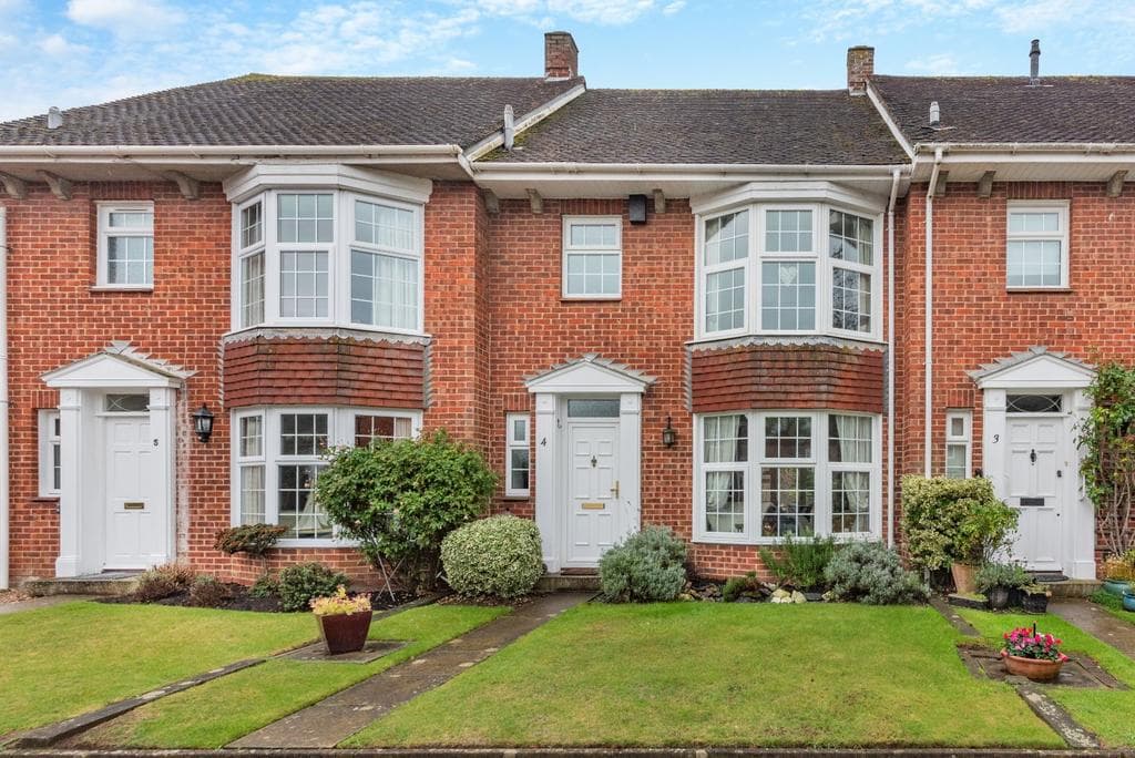 The Saltings, Langstone, Hampshire - Image 1
