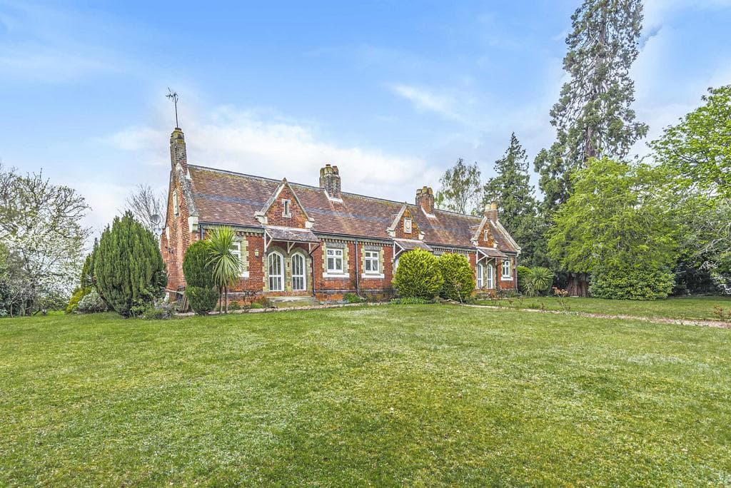 Summerhouse Lane, Aldenham, Hertfordshire, WD25 - Image 1