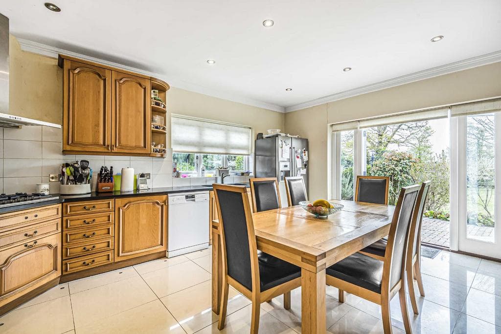Summerhouse Lane, Aldenham, Hertfordshire, WD25 - Image 4