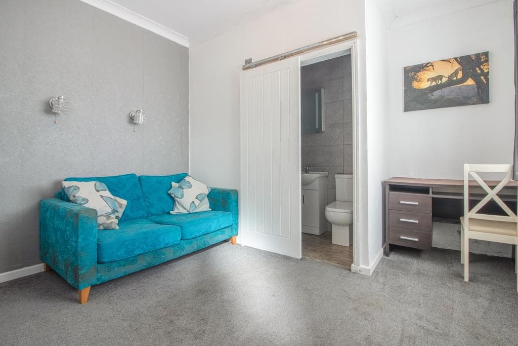 Edmund Road, Derby, DE21 - Image 5