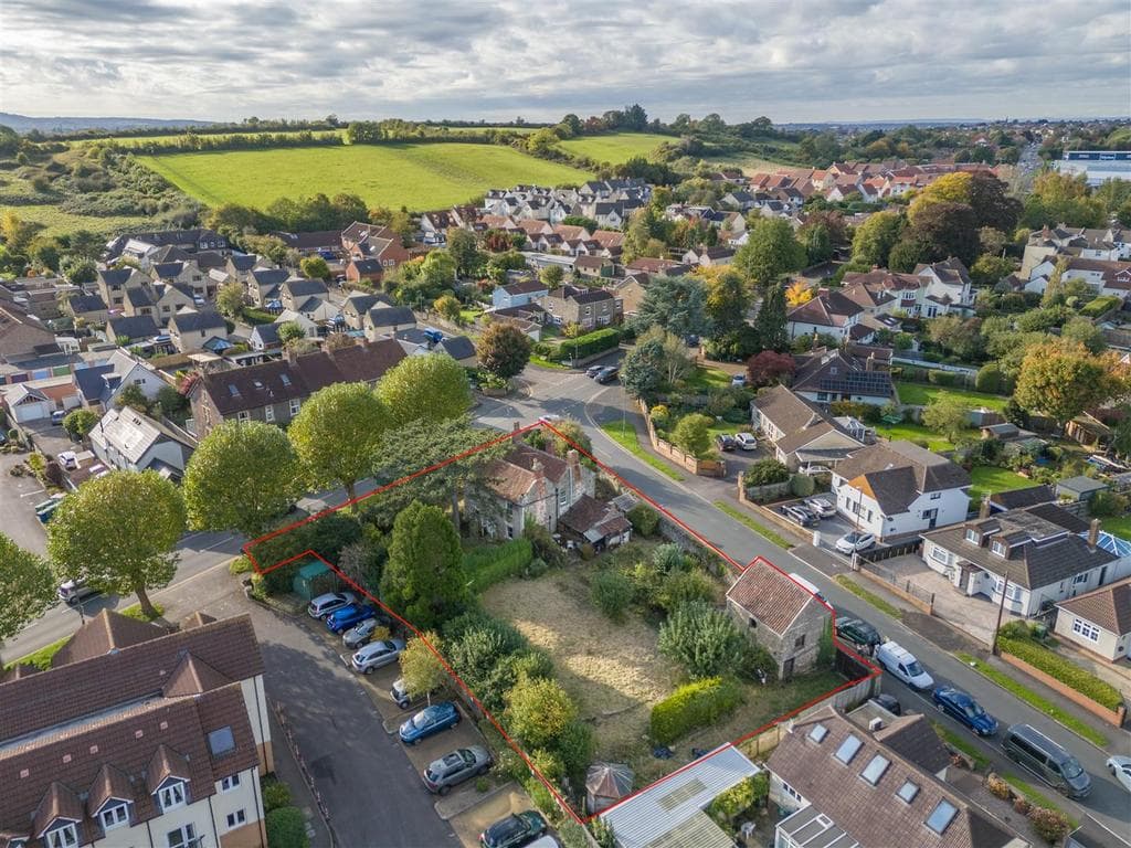 Bath Road, Longwell Green, Bristol - Image 2