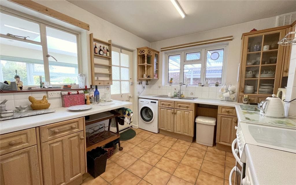 Holme Road, Highcliffe, Christchurch, Dorset, BH23 - Image 3