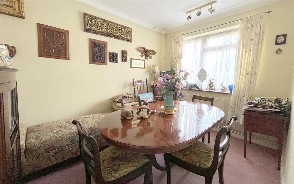 Holme Road, Highcliffe, Christchurch, Dorset, BH23 - Image 5