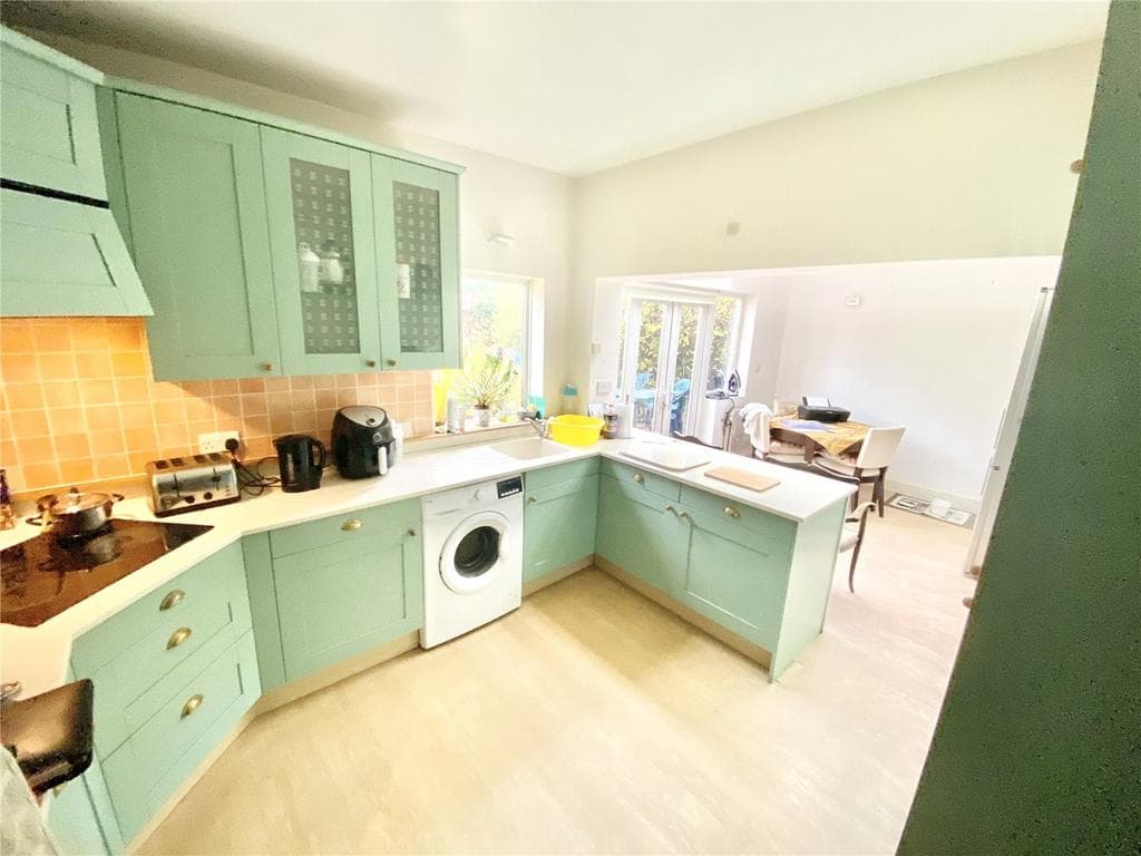 Hadley Road, Barnet, Hertfordshire, EN5 - Image 3