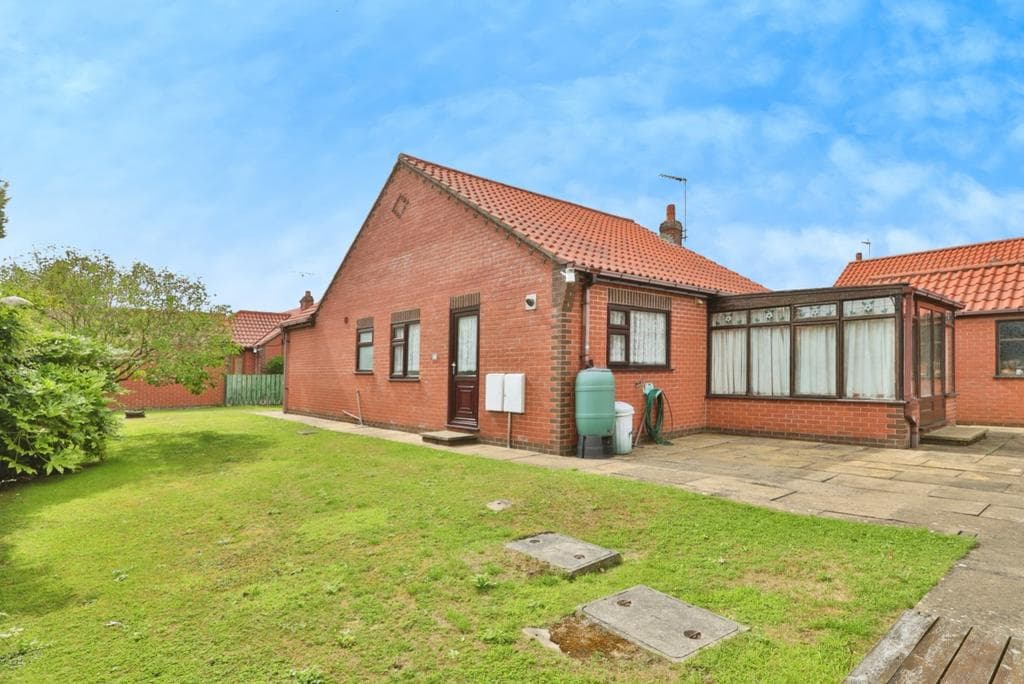Angus Drive, Driffield YO25 - Image 5