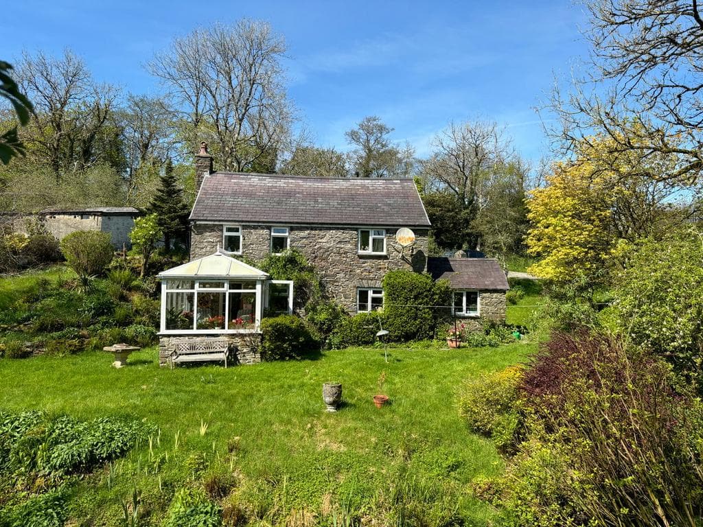 View property at Bwlchllan, Lampeter, SA48
