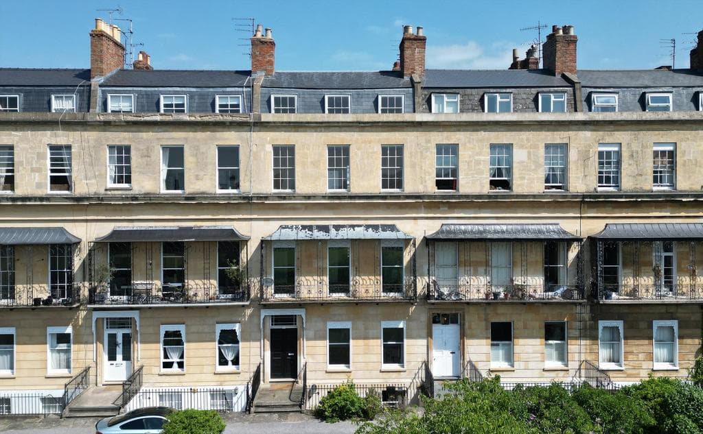 View property at Suffolk Square, Cheltenham, Gloucestershire, GL50