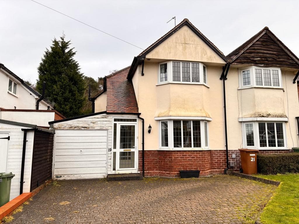 View property at Blackwood Road, Sutton Coldfield, B74